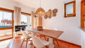 Comfy 2 BDR Apartment W/ Balcony by LovelyStay